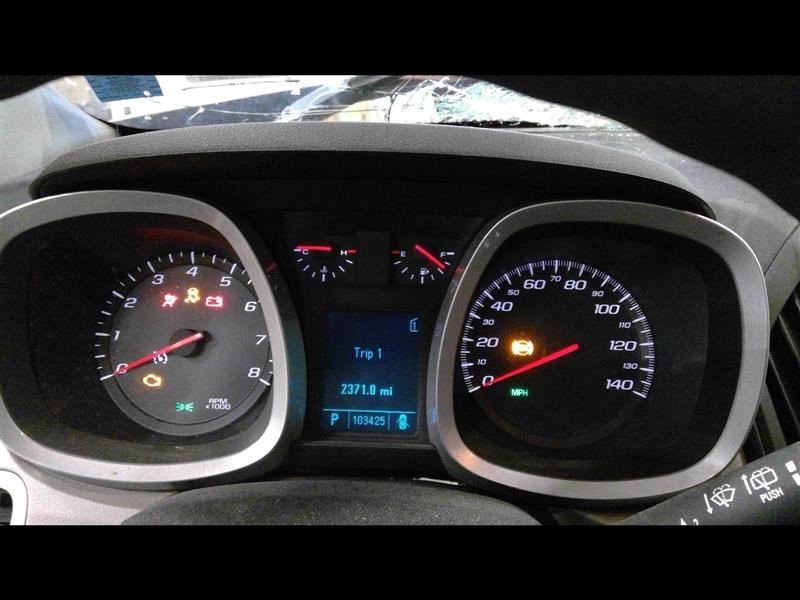 EQUINOX 2010 Headrest 353660