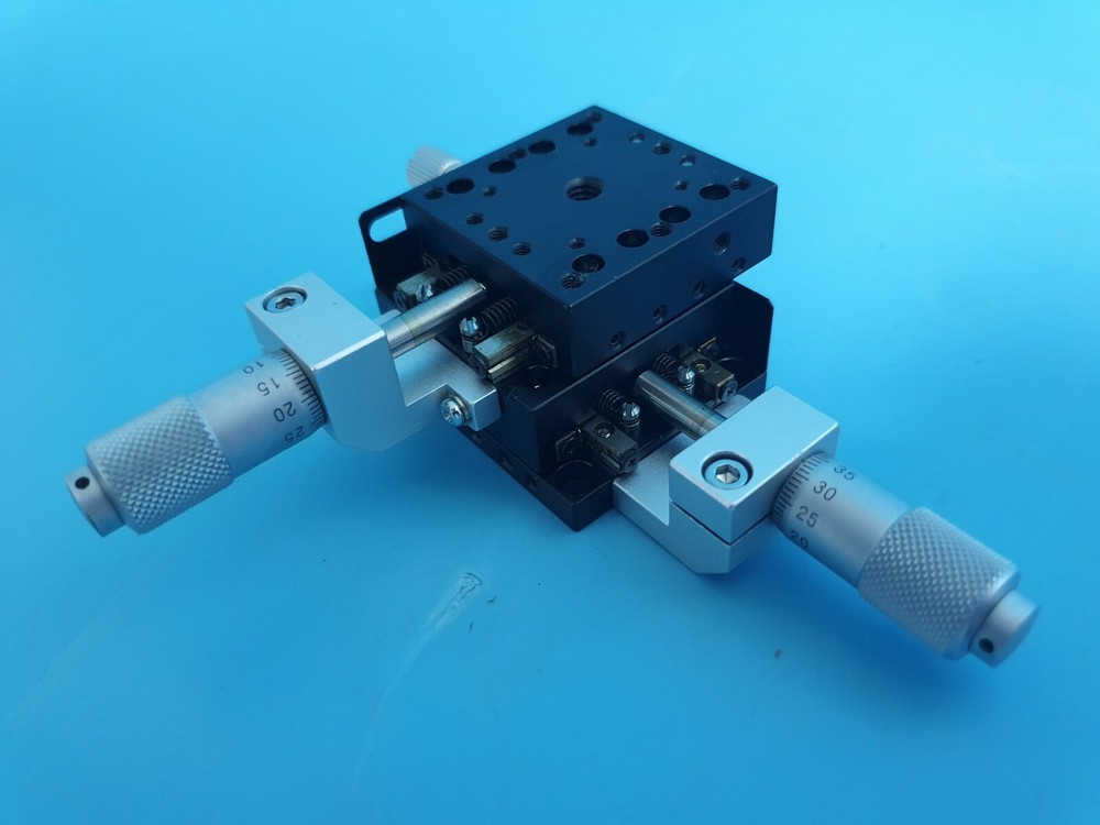 OptoSigma X,Y 2axis Linear Stage 40mm 1ea & Z axis Linear Stage 40mm 2ea