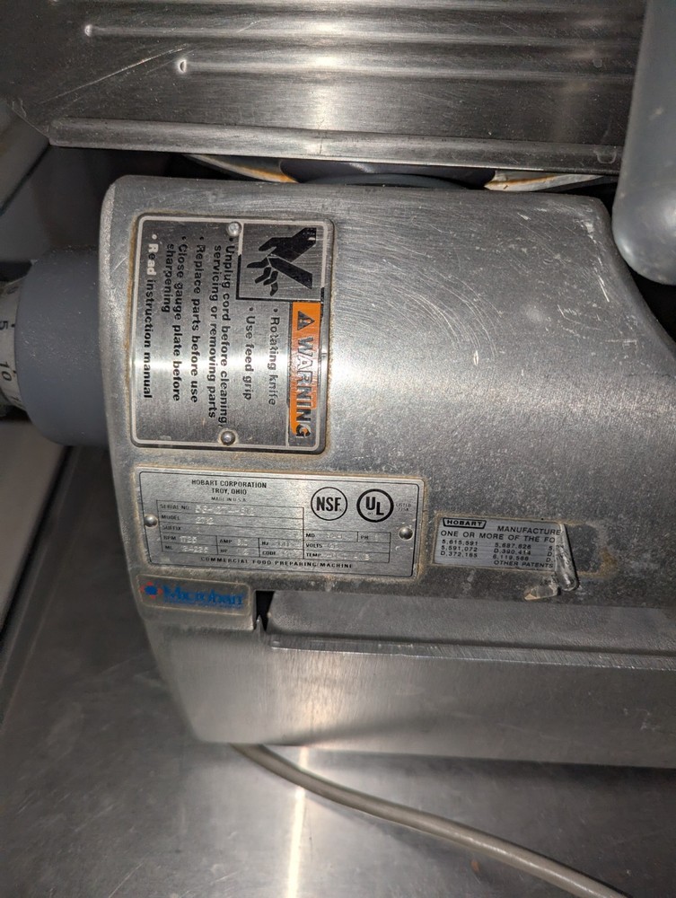 Hobart 2712 12" Automatic Meat Slicer - Tested