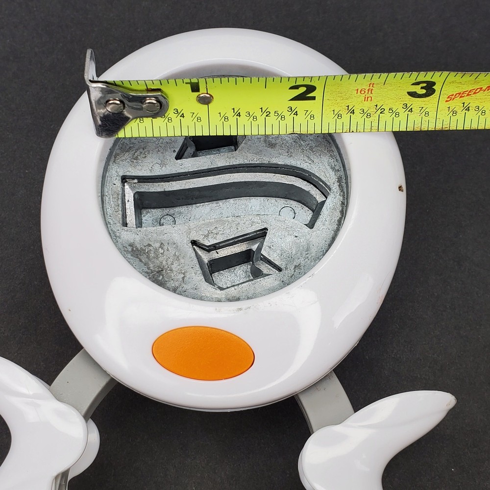 Fiskars Easy Squeeze Crafting Paper Punch