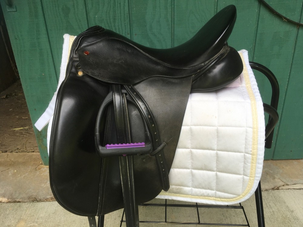 Albion SLK Dressage Saddle