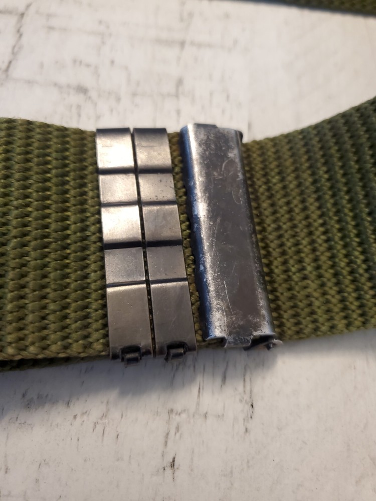US Military Issued Army Belt Medium