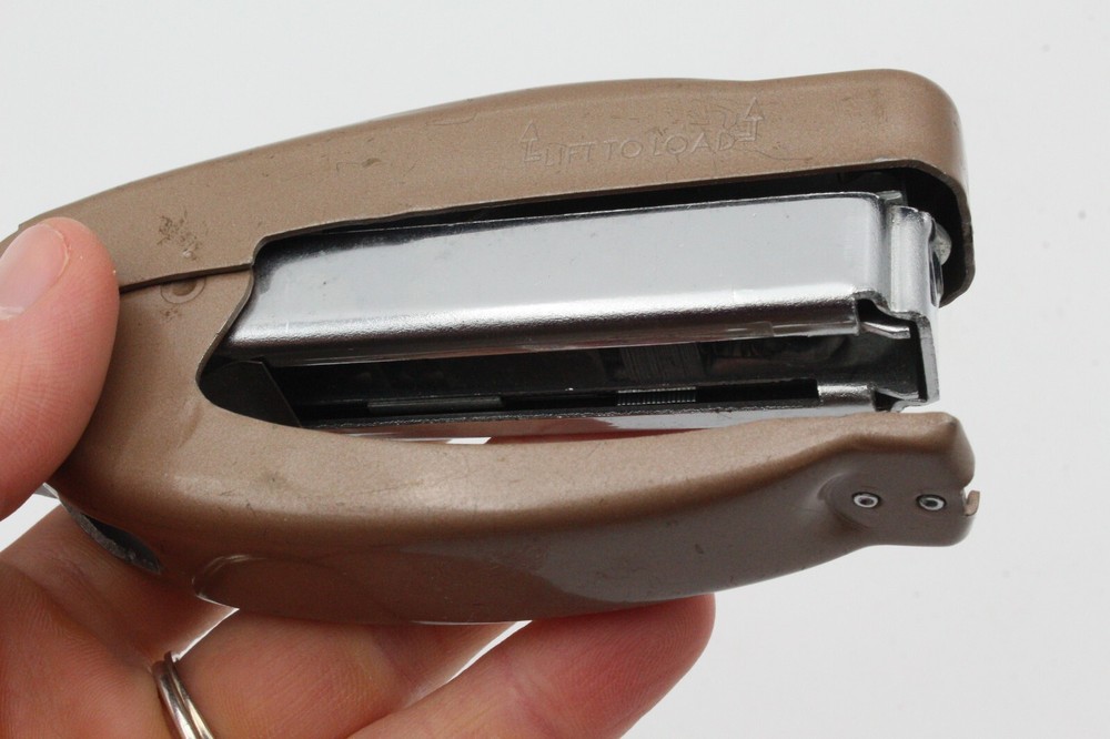 VTG Swingline CUB Plier Stabler