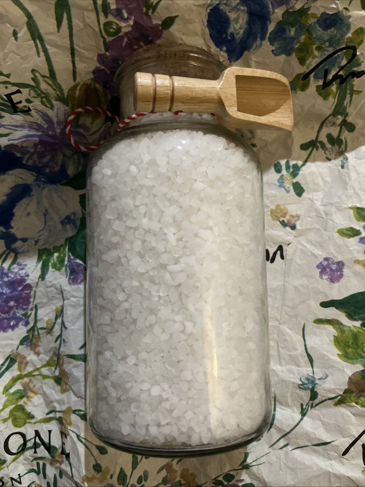 Rae Dunn Scented Bath Salts (23.9oz)