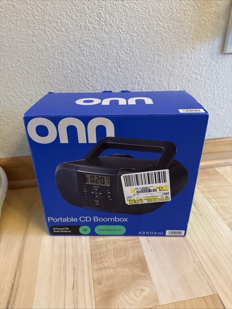 Onn Portable CD/Cassette Boombox with Bluetooth Wireless Technology NEW OPEN BOX