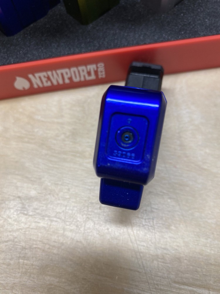 Newport Zero Small Side Single Jet Torch Cigar Lighter - Metallic Blue - New