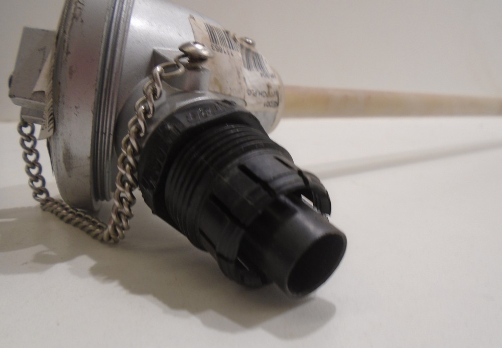 NIPPON AUTOMATION RF2-3294 FLOAT SWITCH LEVEL SENSOR 39" PROBE