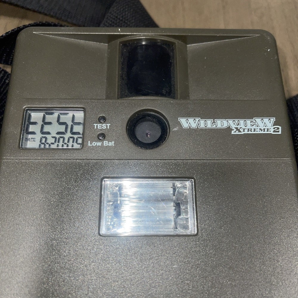 Wildview Xtreme 2 Scouting Game Camera STC-TGL2M with Strap