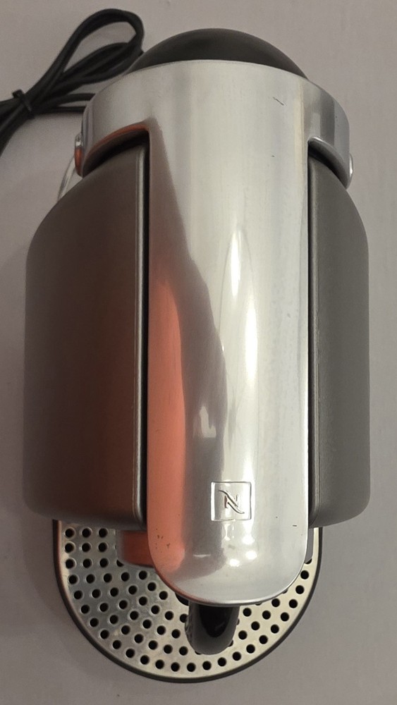 Nespresso Essenza Automatic C100 Espresso Machine Maker Black Tested