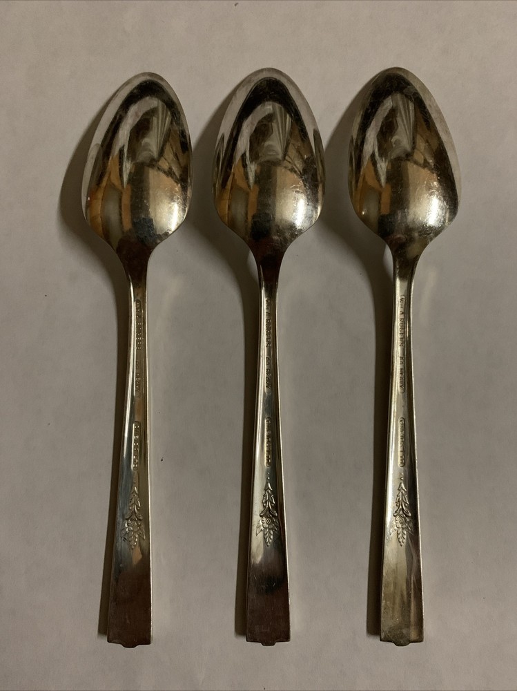 3 King Arthur Silverplate TeaSpoons Wm A Rogers Oneida Ltd