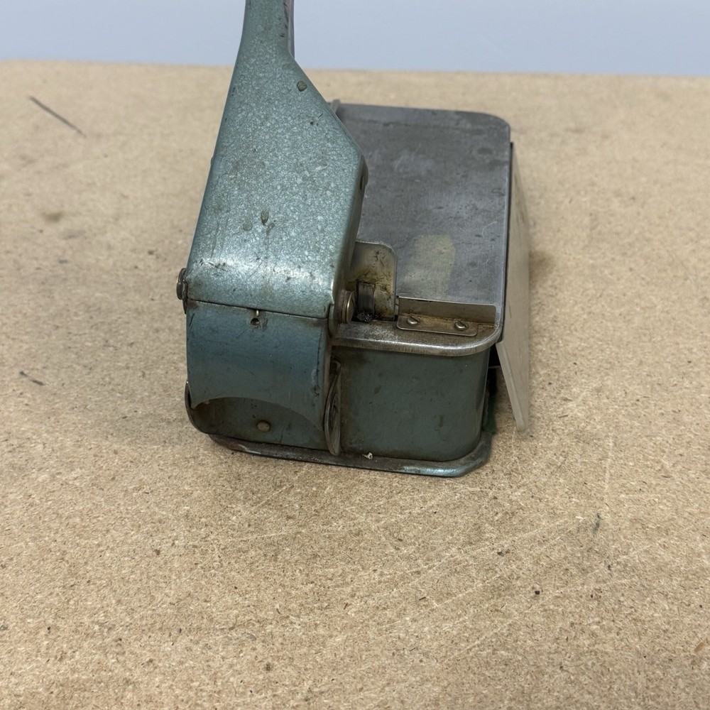 Rare Vintage Lassco Corner 1 1/2” Radius Rounder Model 30