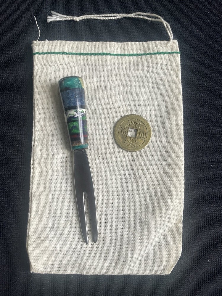 Divot Tools and Ball Markers