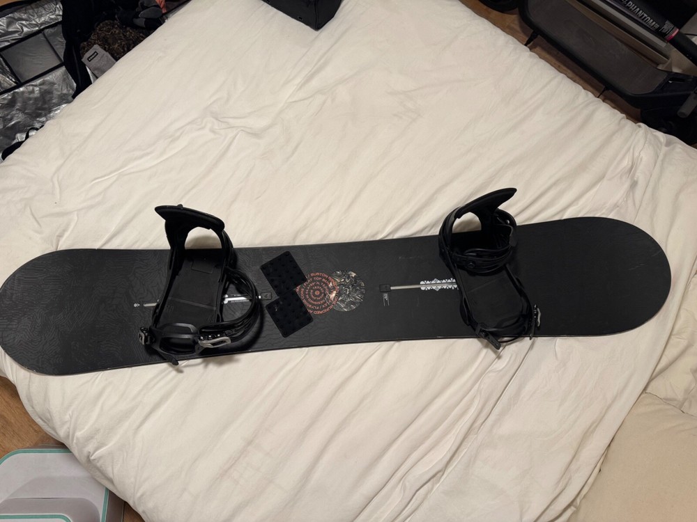 Mens Snowboarding Gear (Bundle)