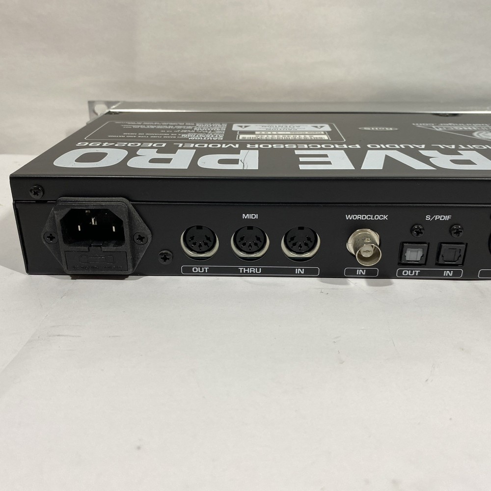 Behringer Ultracurve Pro DEQ2496 2-channel Equalizer and Mastering Processor