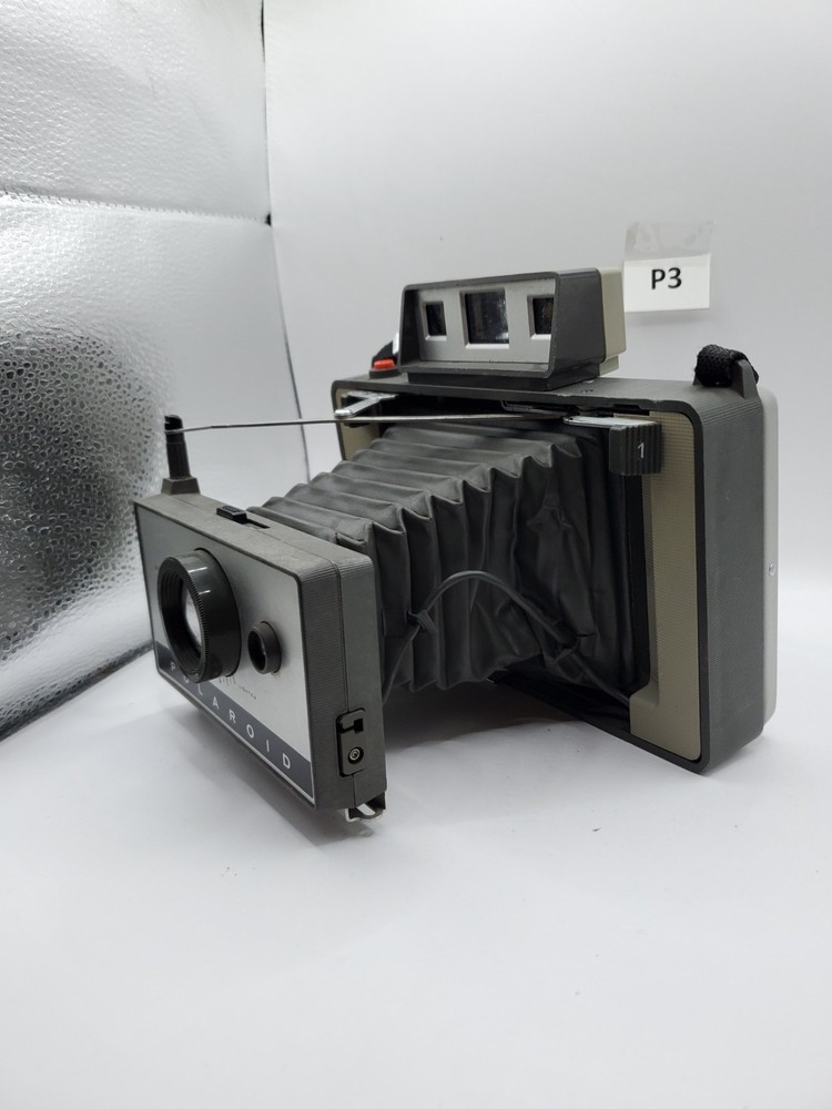 Polaroid 320 Instant Film Camera