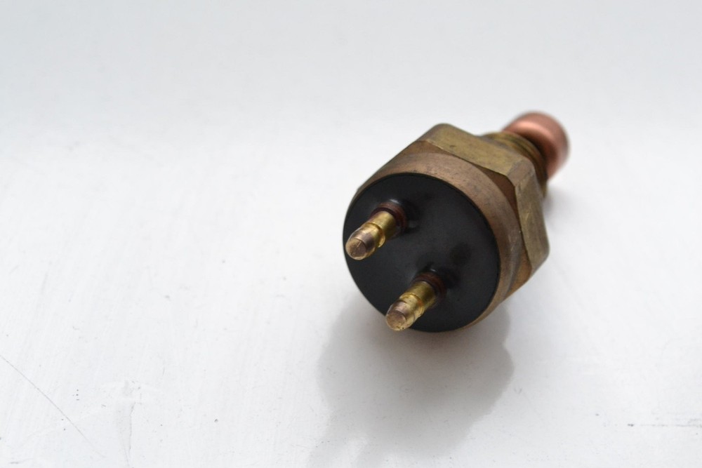 1990 KAWASAKI GTR 1000 RADIATOR TEMPERATURE SENSOR