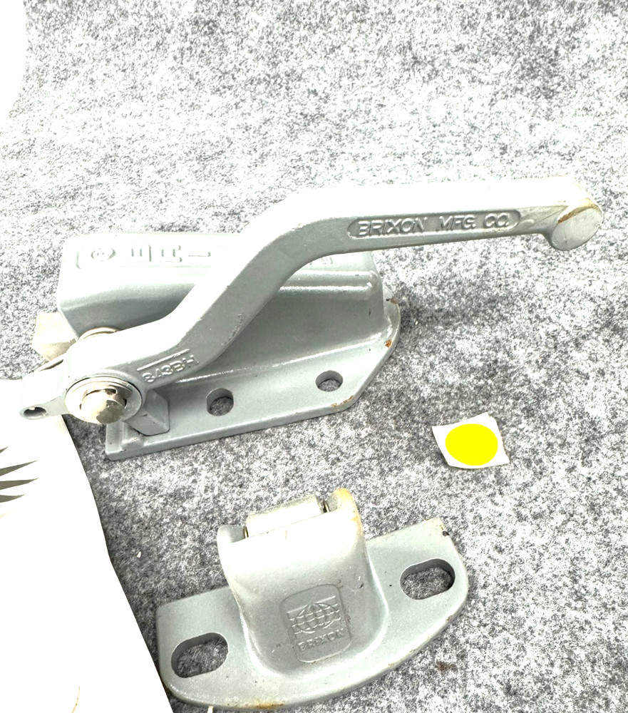 BRIXON FM 83 EXPLOSION VENT LATCH