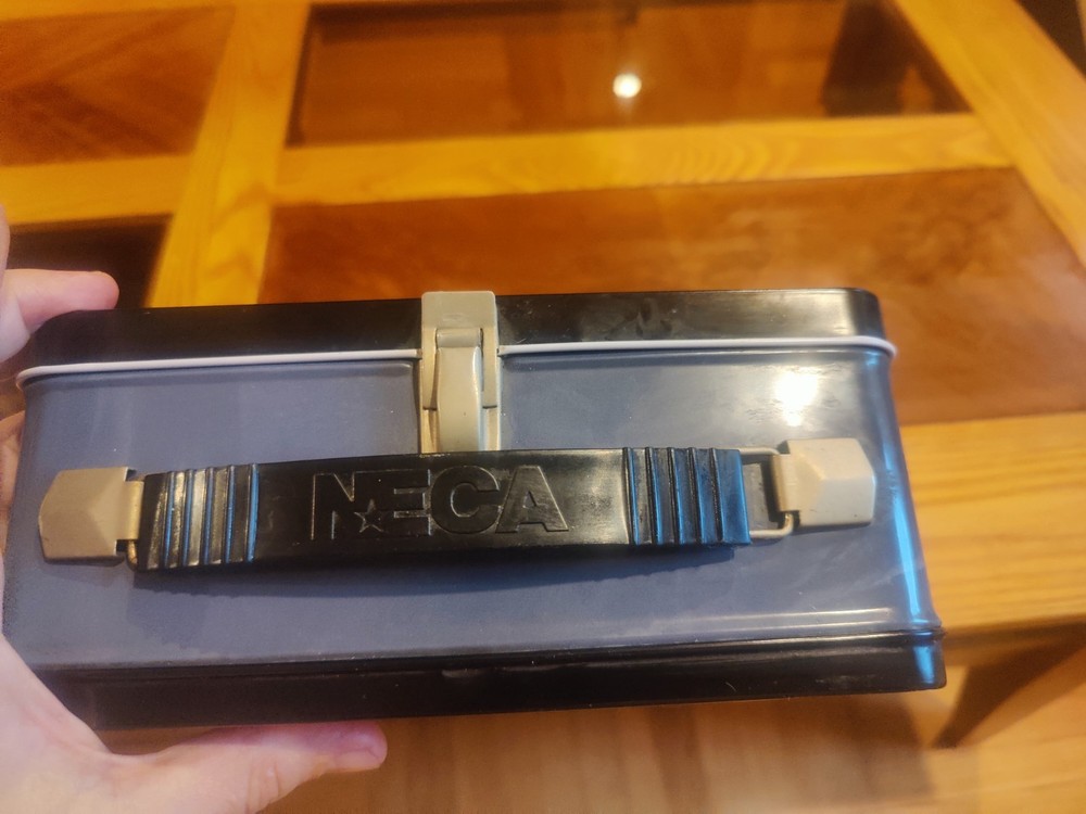 NECA Frankenstein LUNCHBOX WITH THERMOS! 2001 Metal