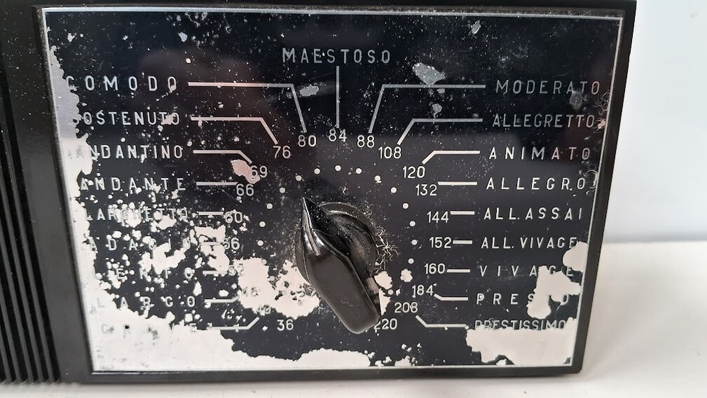 Vintage Electronic Metronome RHYTHM Transistor Soviet Russia USSR 1972