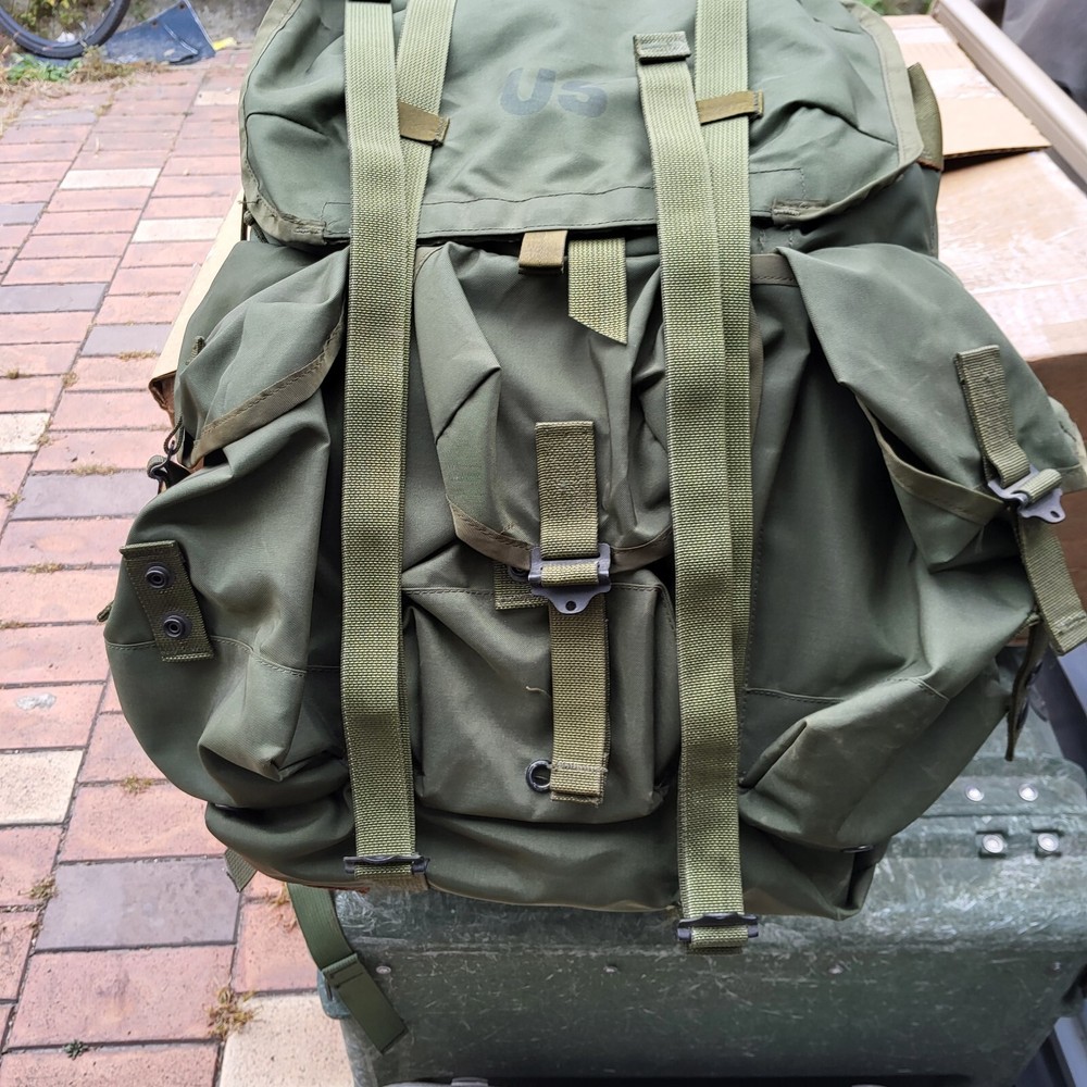 US MILITARY ALICE Combat Field Pack - MEDIUM or large with Frame Set