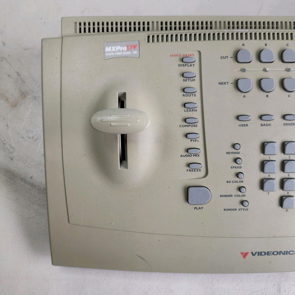 Videonics MXPro DV Digital Video Mixer TBC Editor Console 4 Input Gray FireWire
