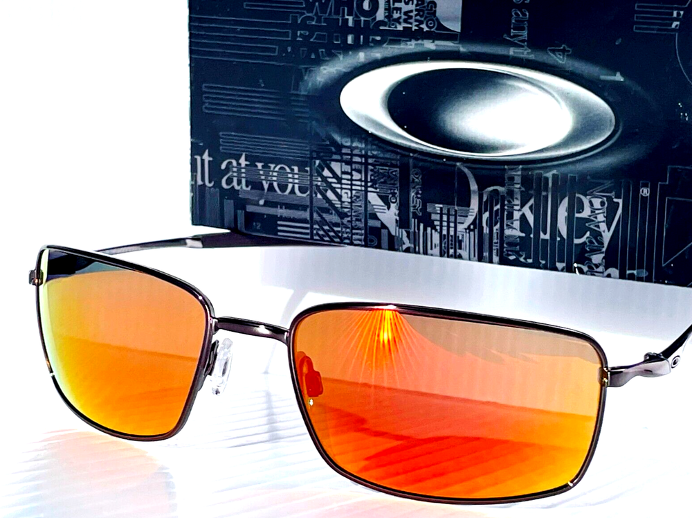 Oakley SQUARE WIRE Titanium Silver w POLARIZED Galaxy Ruby Lens Sunglass 4075