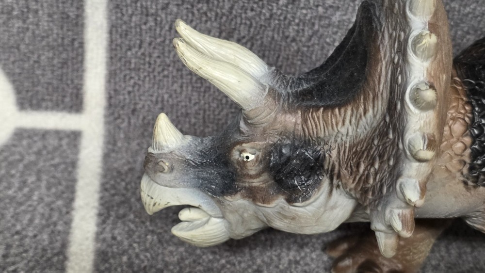 Triceratops ~16" Large Squeezable Plastic Rubber Dinosaur Toy 2234A "2014"