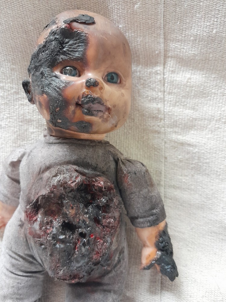 Val / Haunted Doll / READ DESCRIPTION