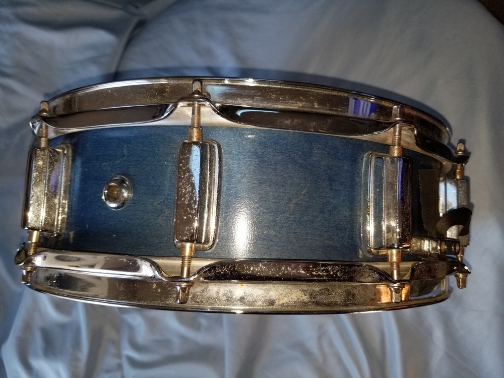 D Conaway Wood Snare Drum 5x14 Blue