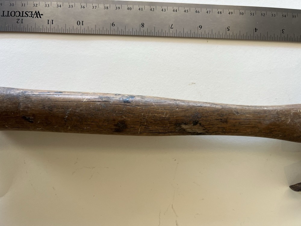 VINTAGE STANLEY BELL SYSTEM CURVED CLAW HAMMER; 8 sided handle