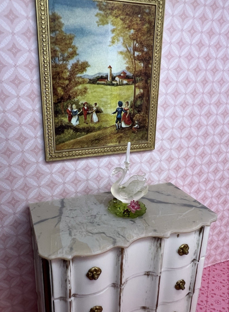 1:12 Miniature Dollhouse Swan Candlestick
