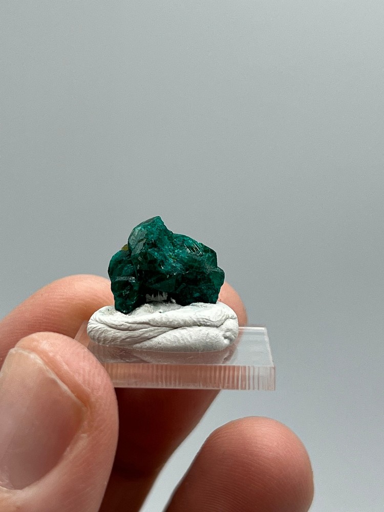 Dioptase D