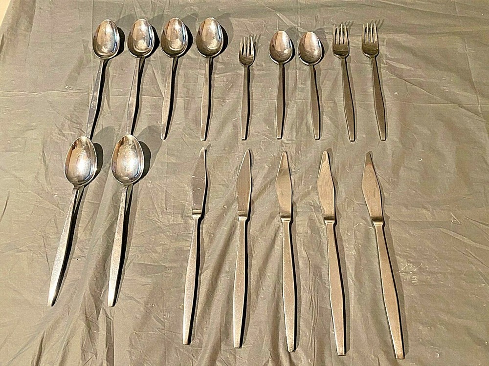 Midcentury Modern 16 Piece Bolero Stainless Flatware