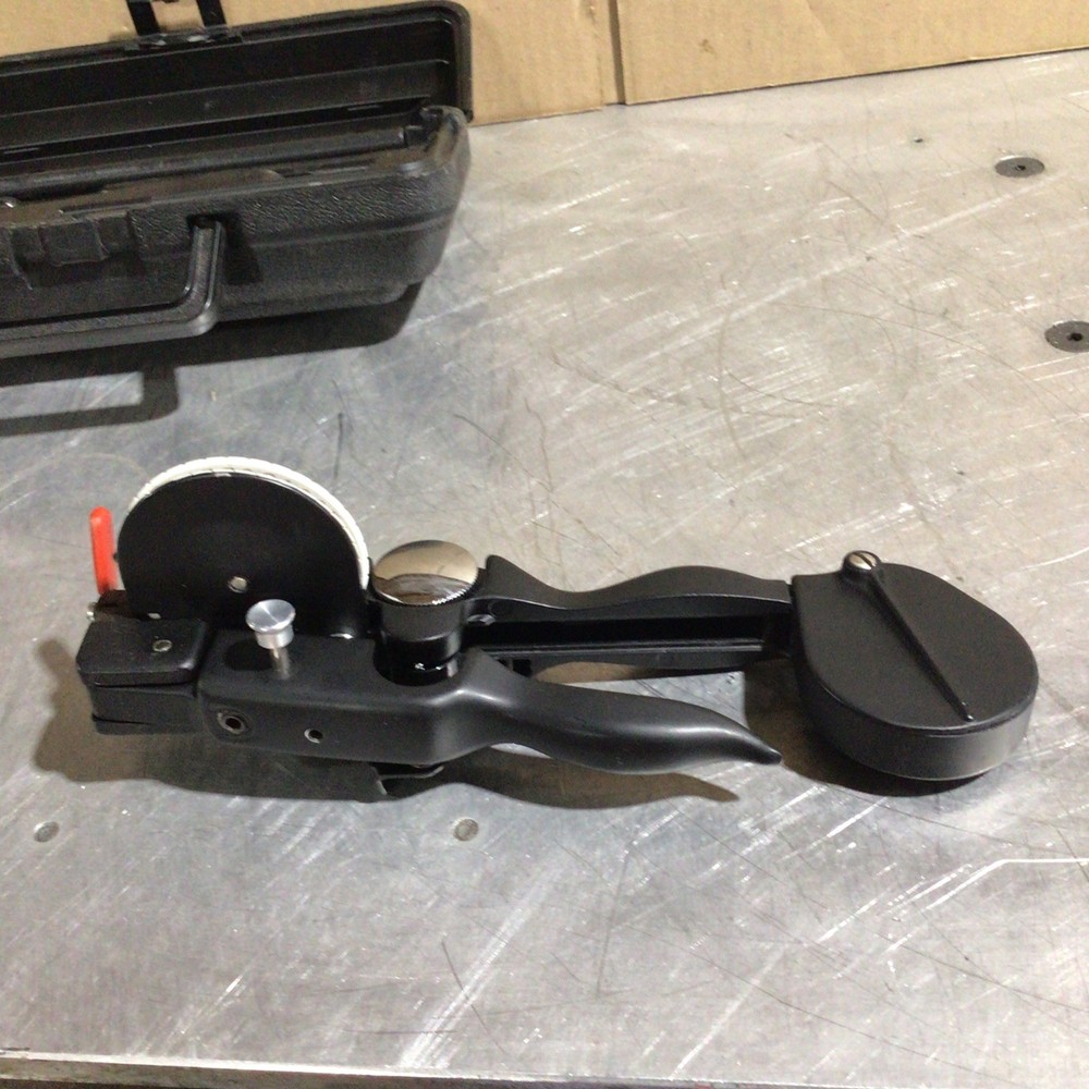 DYMO 1011 Tapewriter Label Maker Kit – Partial Kit