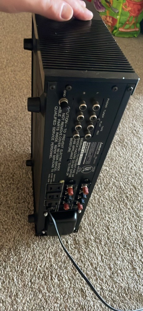 Vintage Mitsubishi Amplifier DA-U200 – Powers On – Untested
