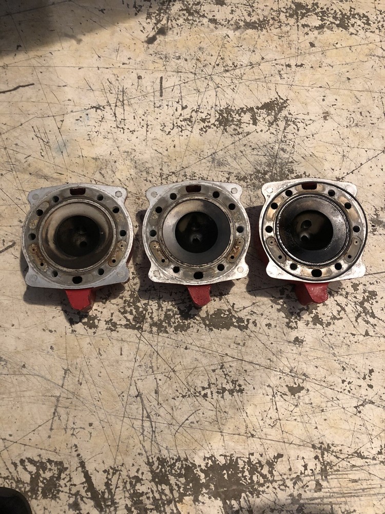 2001 Polaris Genesis Cylinder Heads