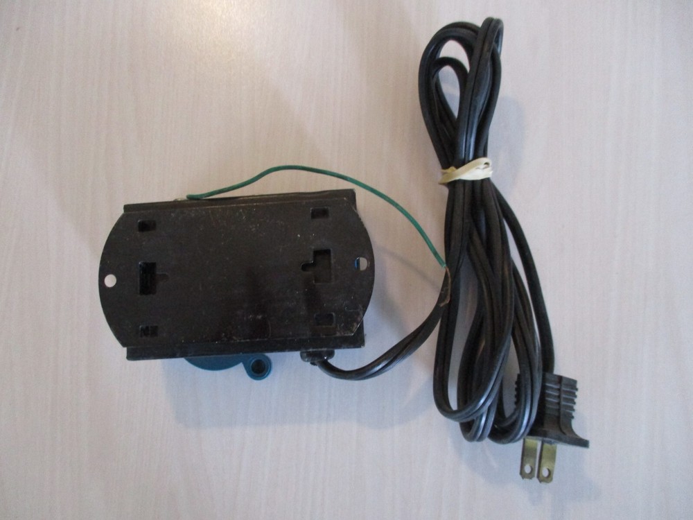 Life-Like E31167 Mini Power Pack INPUT 118V
