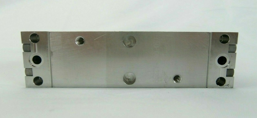 Celerity UFC-8564 Mass Flow Controller MFC UNIT AMAT 3030-15552 80cc C6F6 Spare