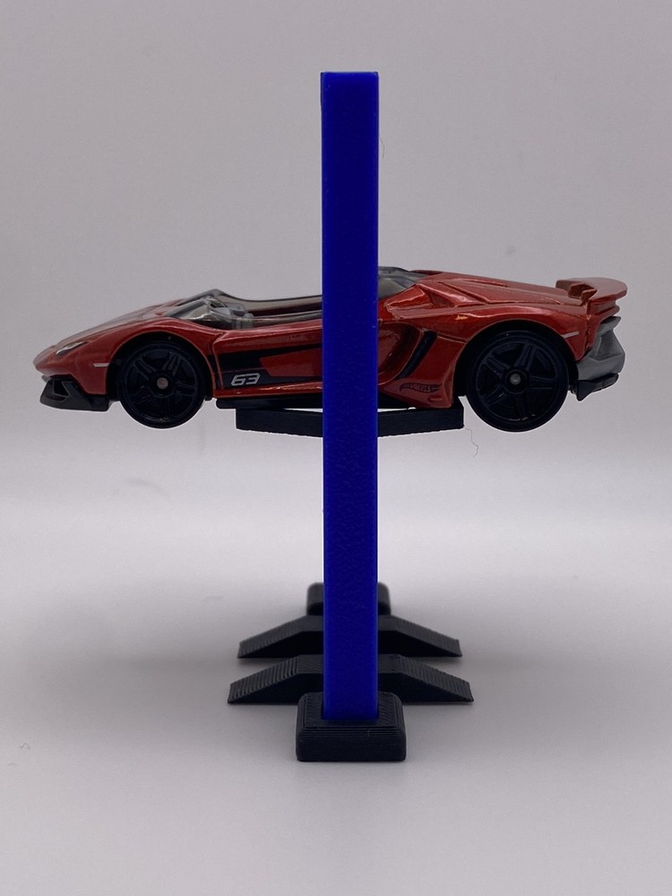 1:64 Scale Diecast 2 Post Lift Display