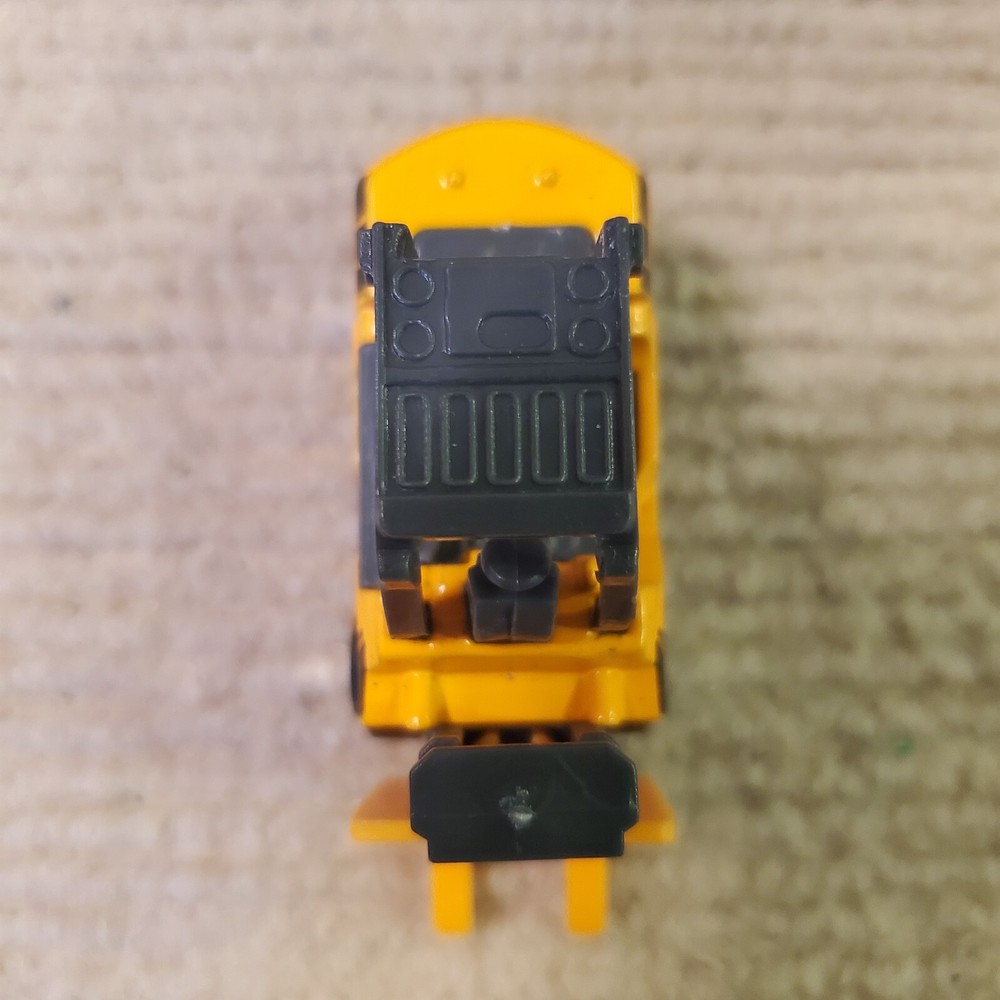 Construction Vehicle. Forklift. Loose.