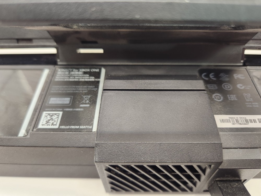 Microsoft Xbox One Kinect Camera Motion Sensor Bar Black-Model 1520