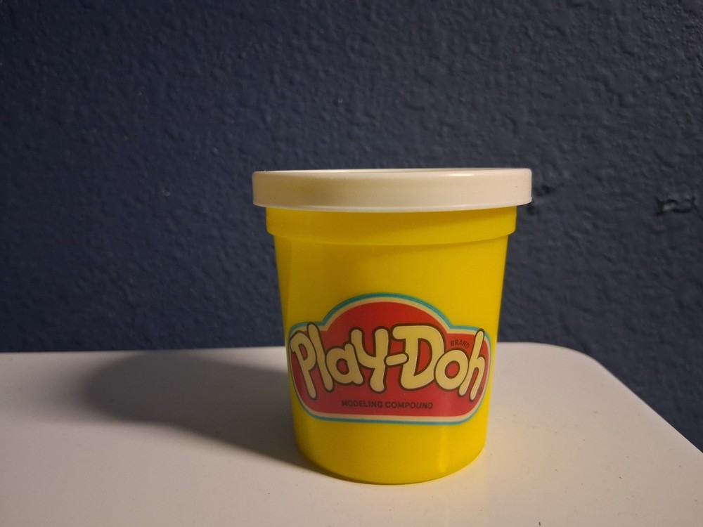 playdough single can 3oz white