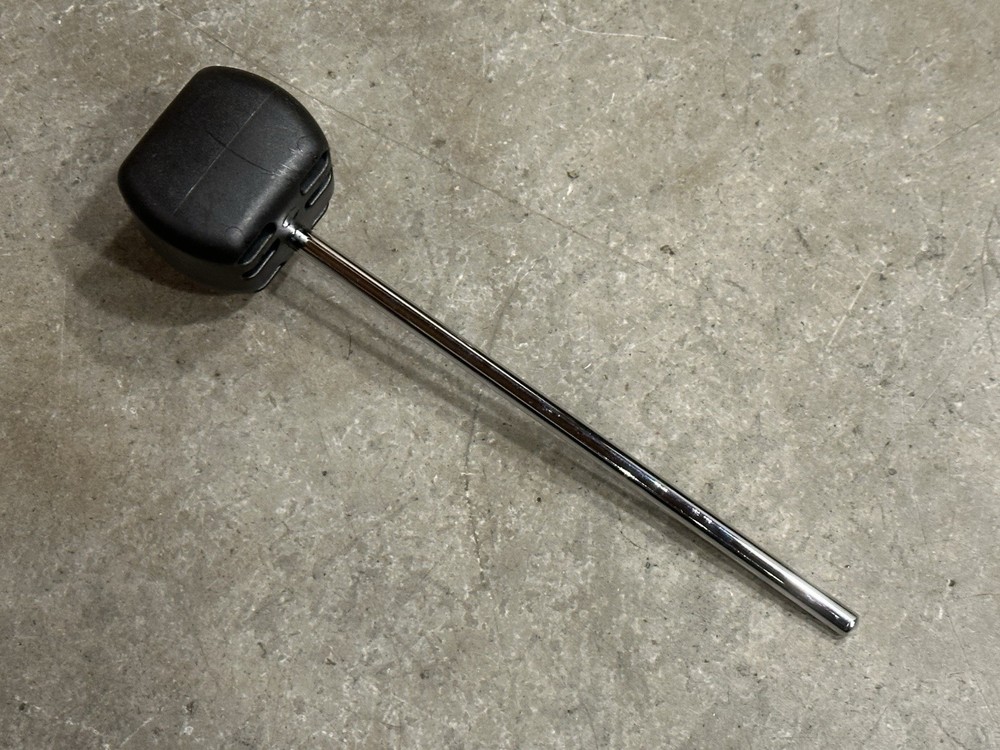 DW RED Beater one tiny tooth mark #RD2