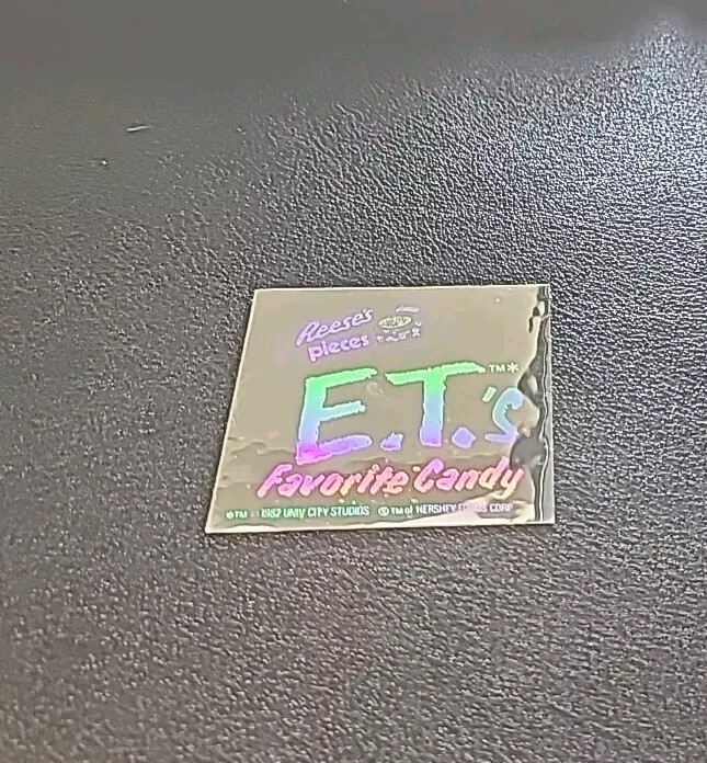 1982 E.T.s Favorite Candy Reeses Pieces HERSHEY HOLOGRAM STICKER Prize