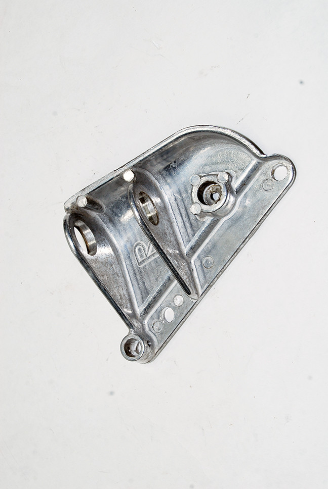 ShopSmith Mark V Current Style Caster Bracket / end caps, RIGHT Hand Side (#4)