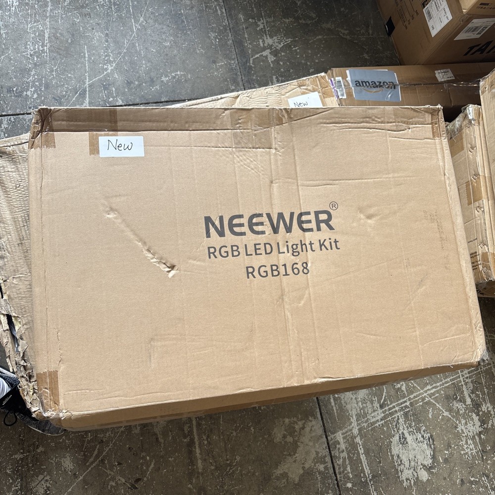 NEEWER RGB168 LED Video Panel Light