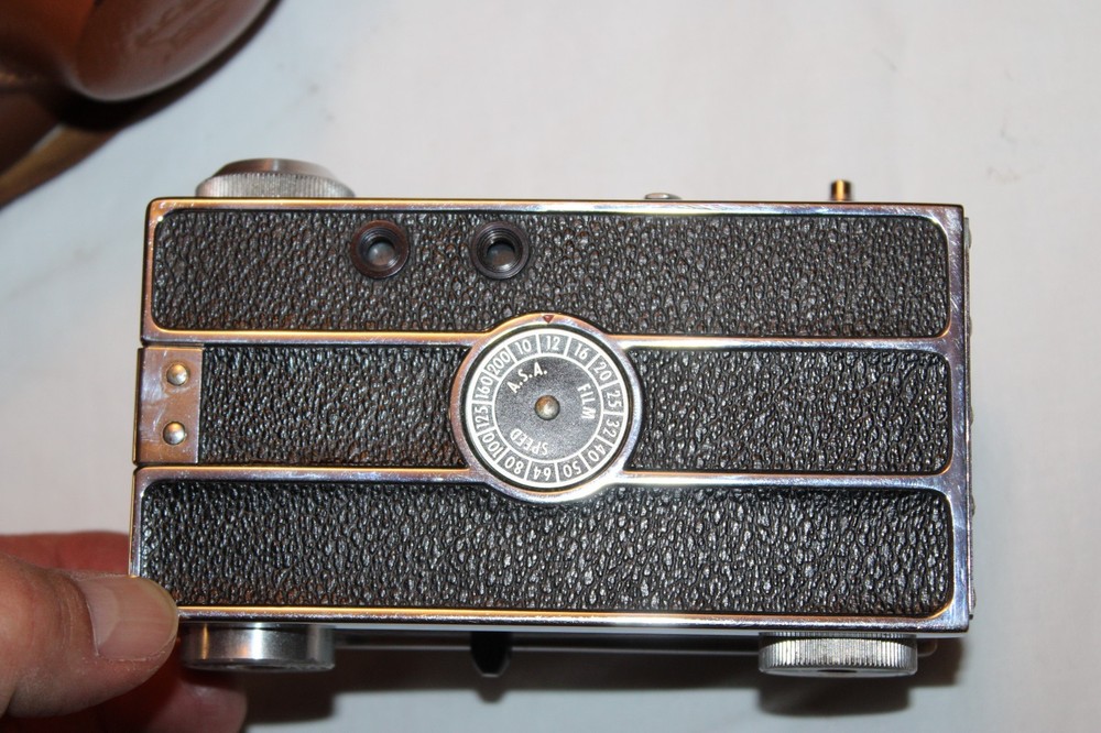 Vintage Argus 35mm Rangefinder Camera w/Weston Exposure Meter