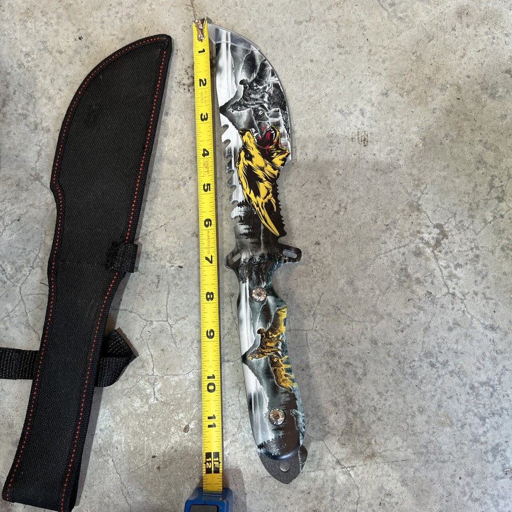 Wolf Graphic Knife NEW