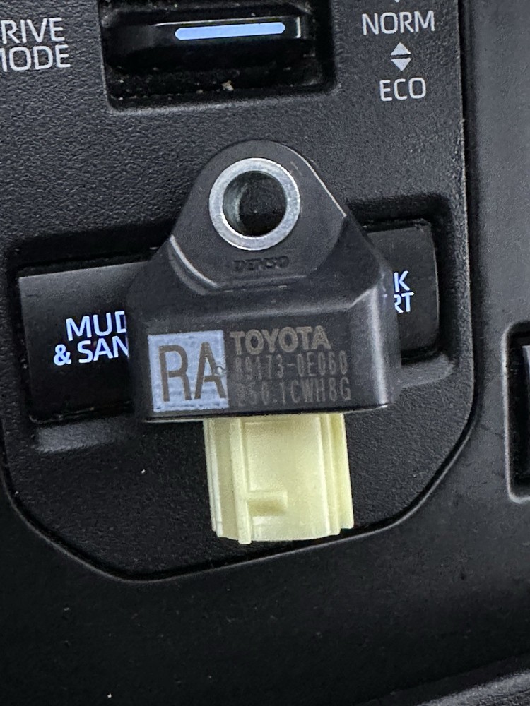 2020 2023 Toyota Highlander Front Sensor, Sensor Set
