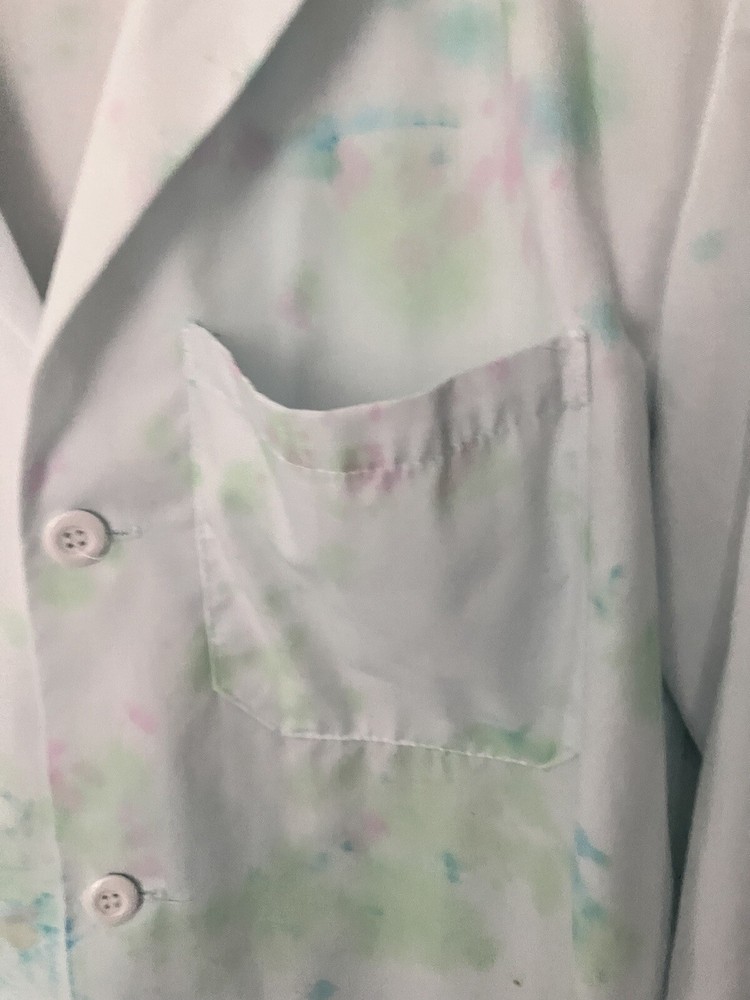 Lightly Tie-Dyed Lab Coat Small